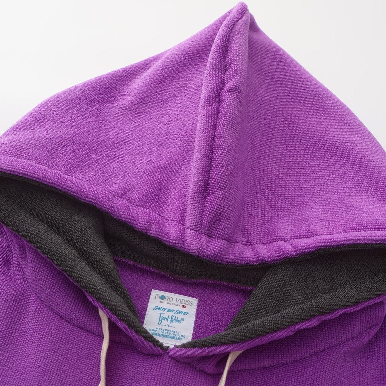 Poncho til isbading Salty but Sweet™ FjordRobe skifteponcho i miljøvennlig microfiber, FjordVibes Lavendel - DoUdare